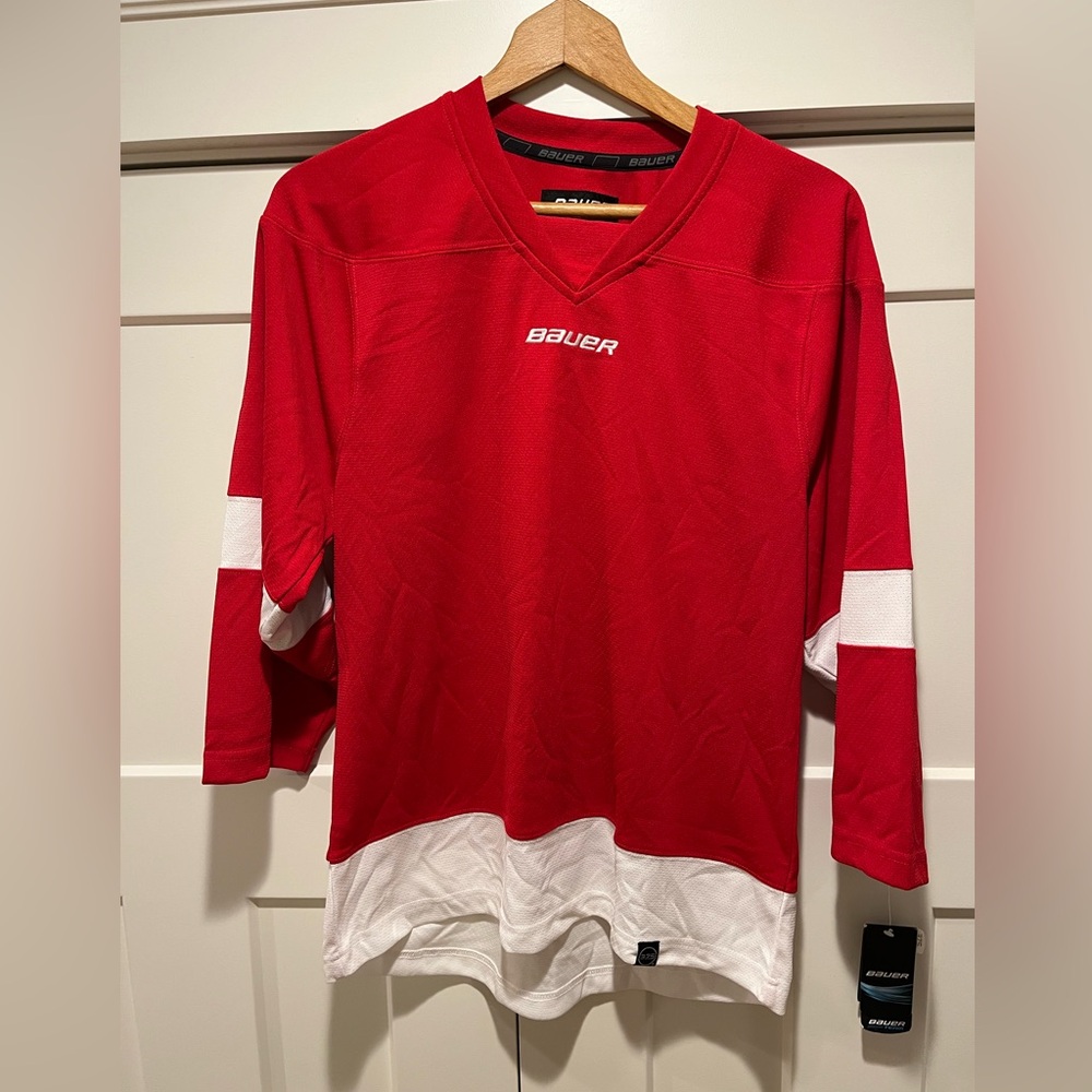 🏒 Bauer Youth Medium New Practice Jersey
